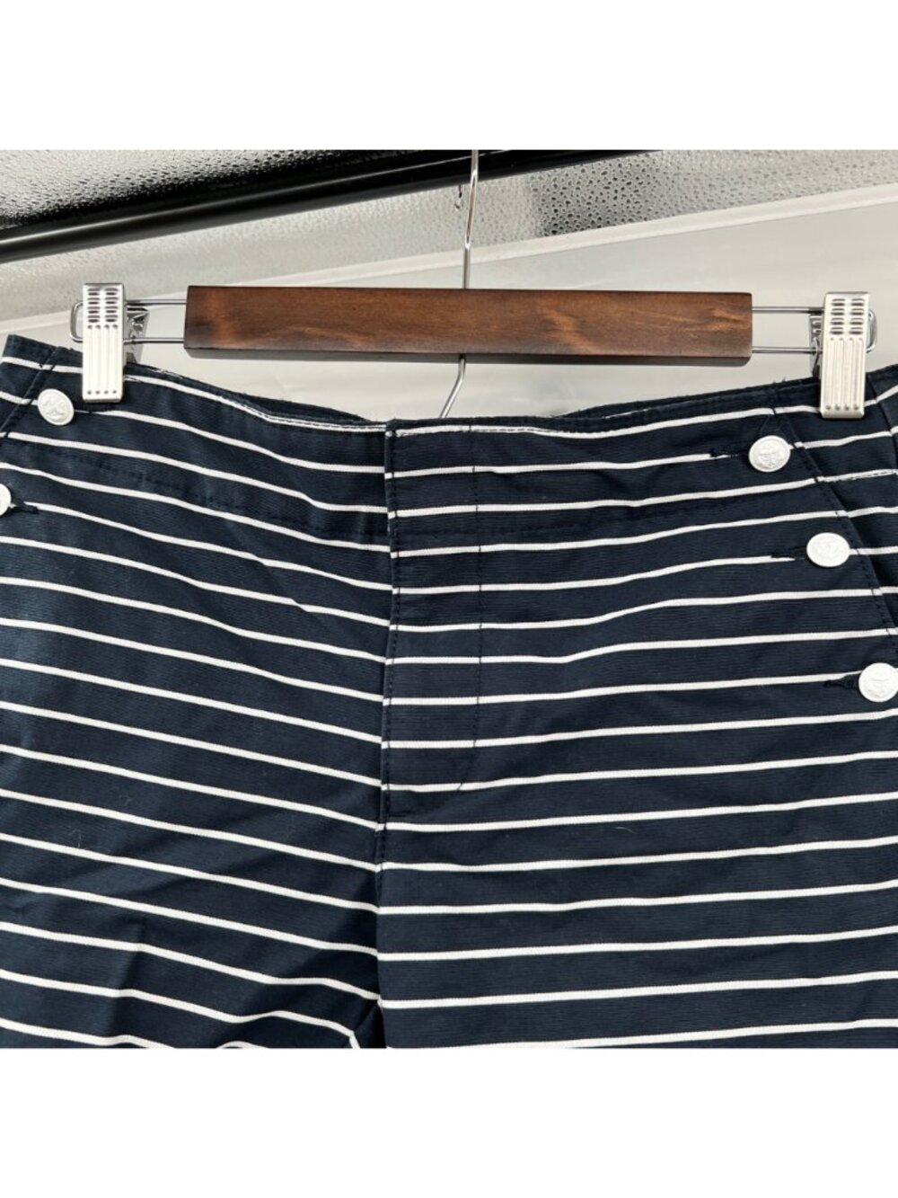 Tommy Hilfiger Striped Sailor Short Navy/White Womens Buttons Size 2 - Picture 2 of 7